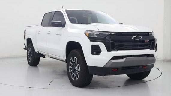 CHEVROLET SILVERADO 2024 1GCPTDEK7R1209671 image