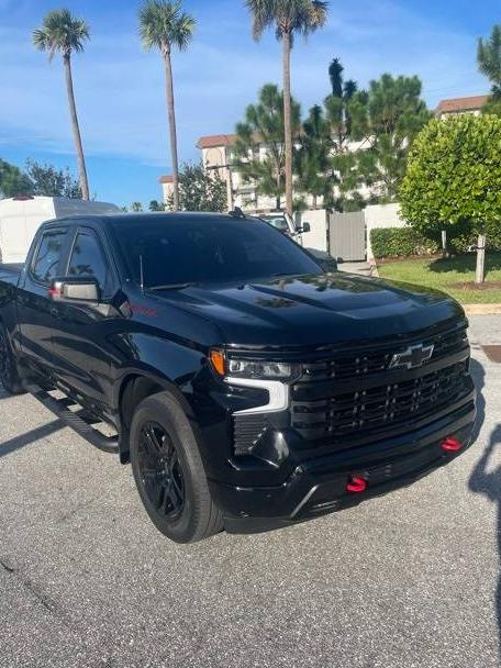 CHEVROLET SILVERADO 2024 1GCUDEEL3RZ200529 image