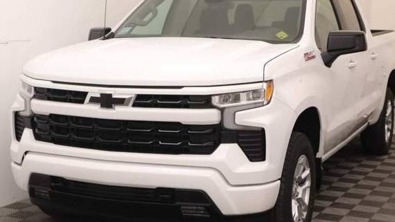 CHEVROLET SILVERADO 2024 2GCUDEEDXR1128441 image