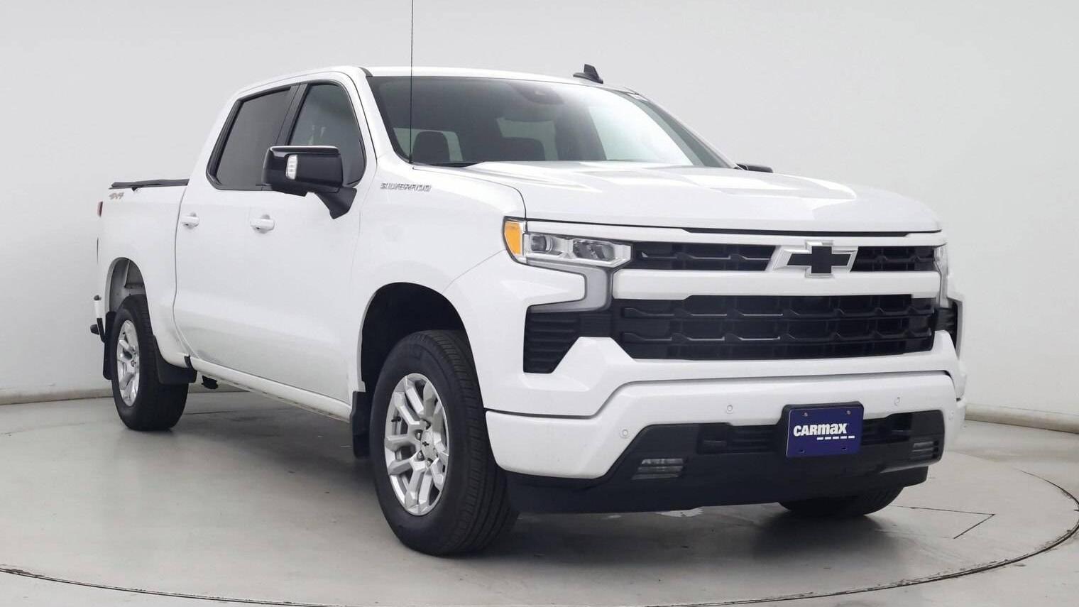 CHEVROLET SILVERADO 2024 1GCUDEED1RZ145135 image