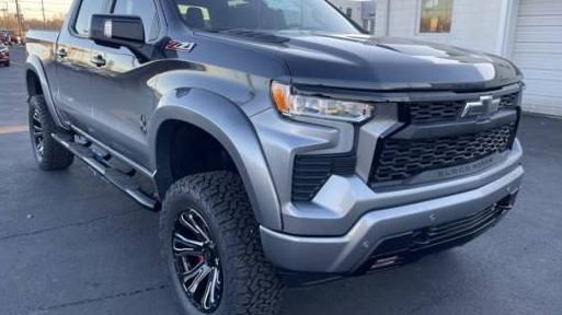 CHEVROLET SILVERADO 2024 1GCUDEEL8RZ166202 image