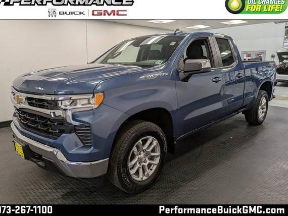 CHEVROLET SILVERADO 2024 1GCRDKEK1RZ184553 image