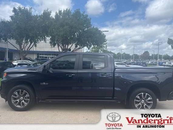 CHEVROLET SILVERADO 2024 3GCUDEE83RG460327 image