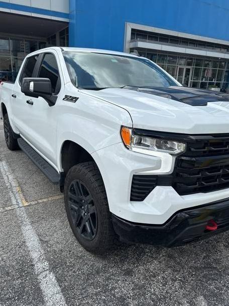 CHEVROLET SILVERADO 2024 3GCUDFED8RG110971 image