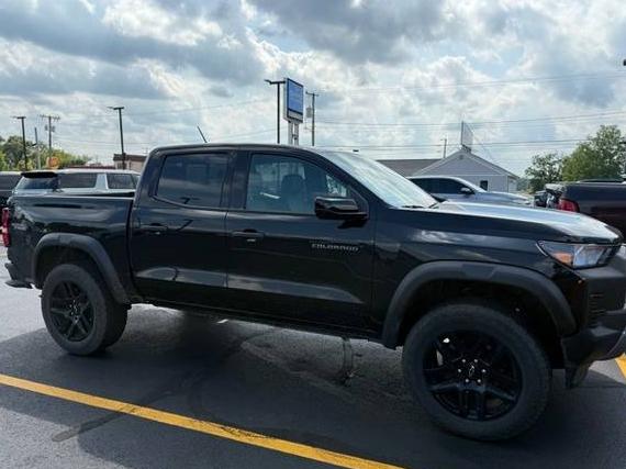 CHEVROLET SILVERADO 2024 1GCPTEEK6R1128750 image