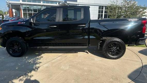 CHEVROLET SILVERADO 2024 3GCUDCED9RG290198 image