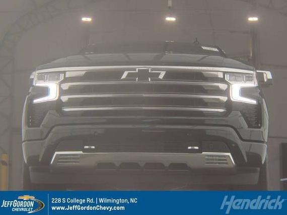 CHEVROLET SILVERADO 2024 1GCUDJE81RZ146376 image
