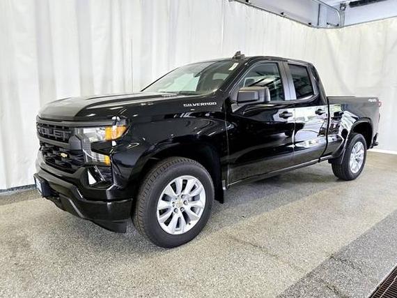 CHEVROLET SILVERADO 2024 1GCRDBEK7RZ384370 image