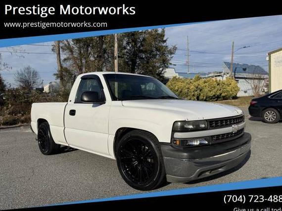 CHEVROLET SILVERADO 2002 1GCEC14WX2Z313542 image CHEVROLET SILVERADO 2002 1GCEC14WX2Z313542 image
