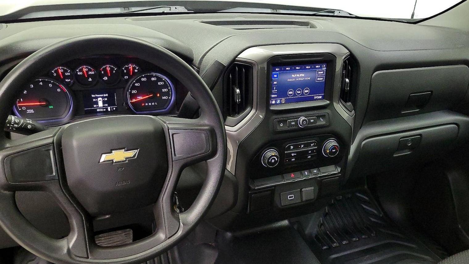 CHEVROLET SILVERADO 2020 3GCNWAEH2LG282859 image