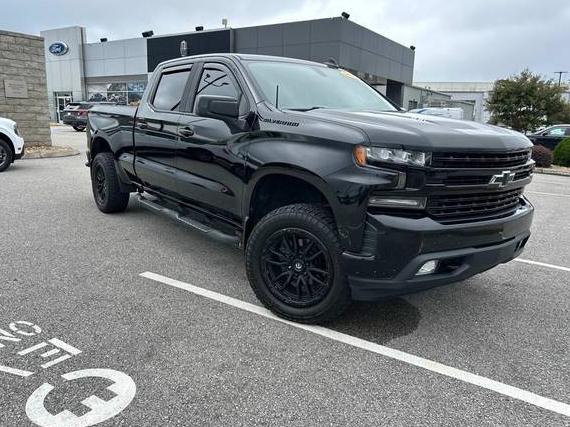 CHEVROLET SILVERADO 2020 1GCUYEEL8LZ276730 image