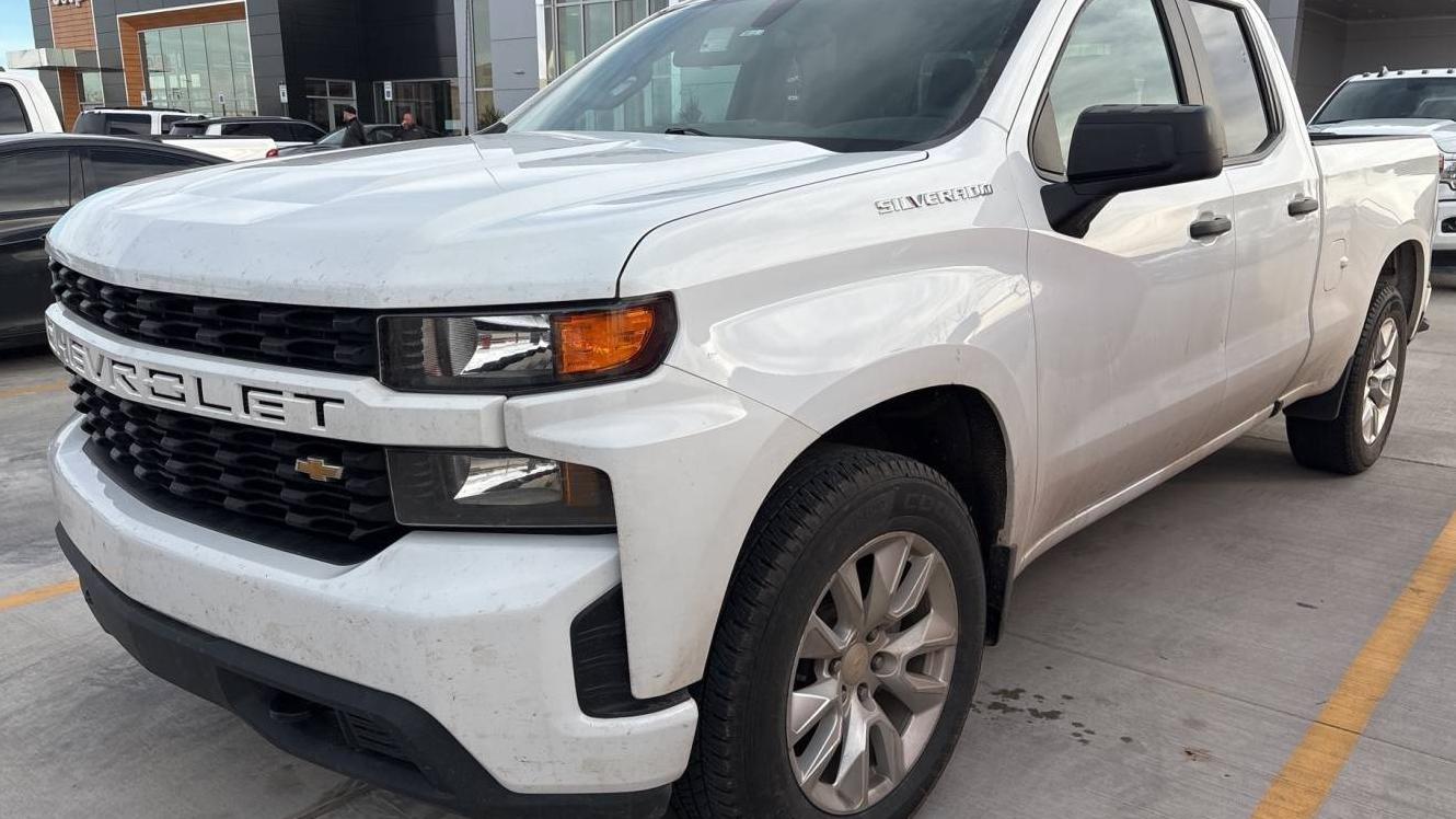 CHEVROLET SILVERADO 2020 1GCRWBEK6LZ310293 image