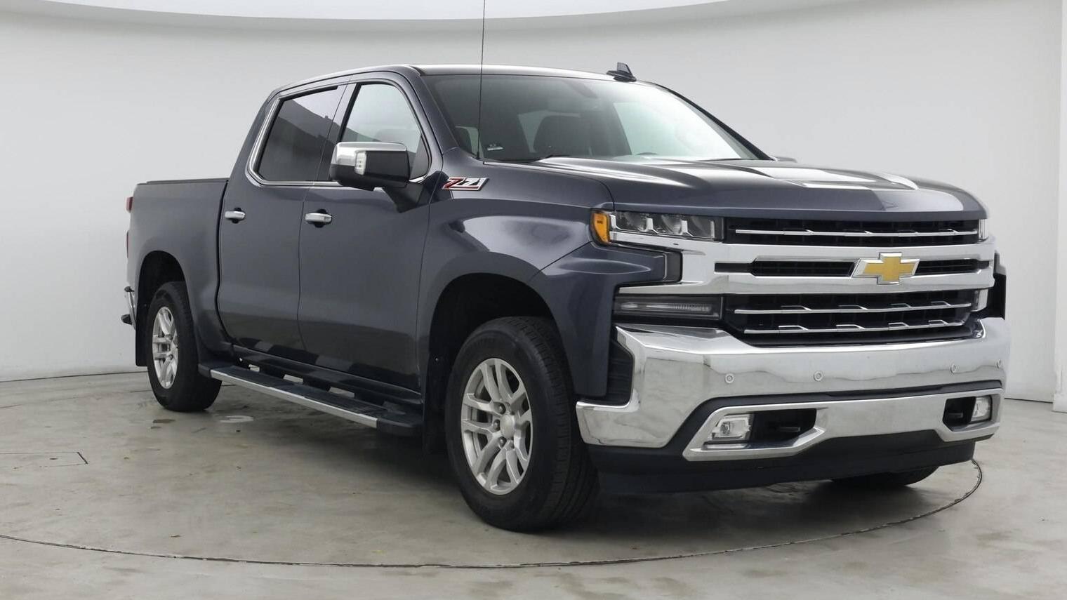 CHEVROLET SILVERADO 2020 1GCUYGED2LZ271446 image