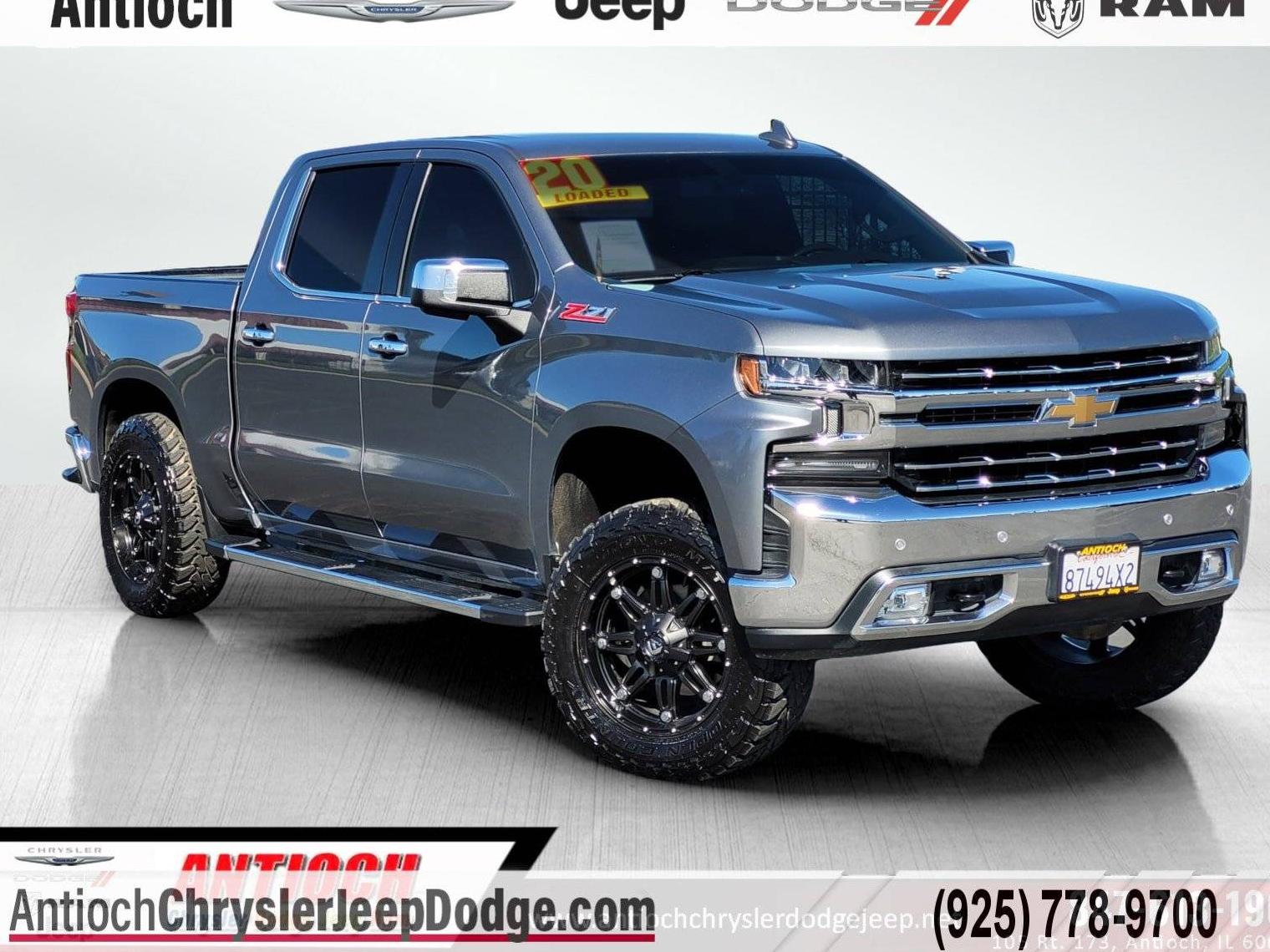 CHEVROLET SILVERADO 2020 1GCUYGED7LZ242427 image