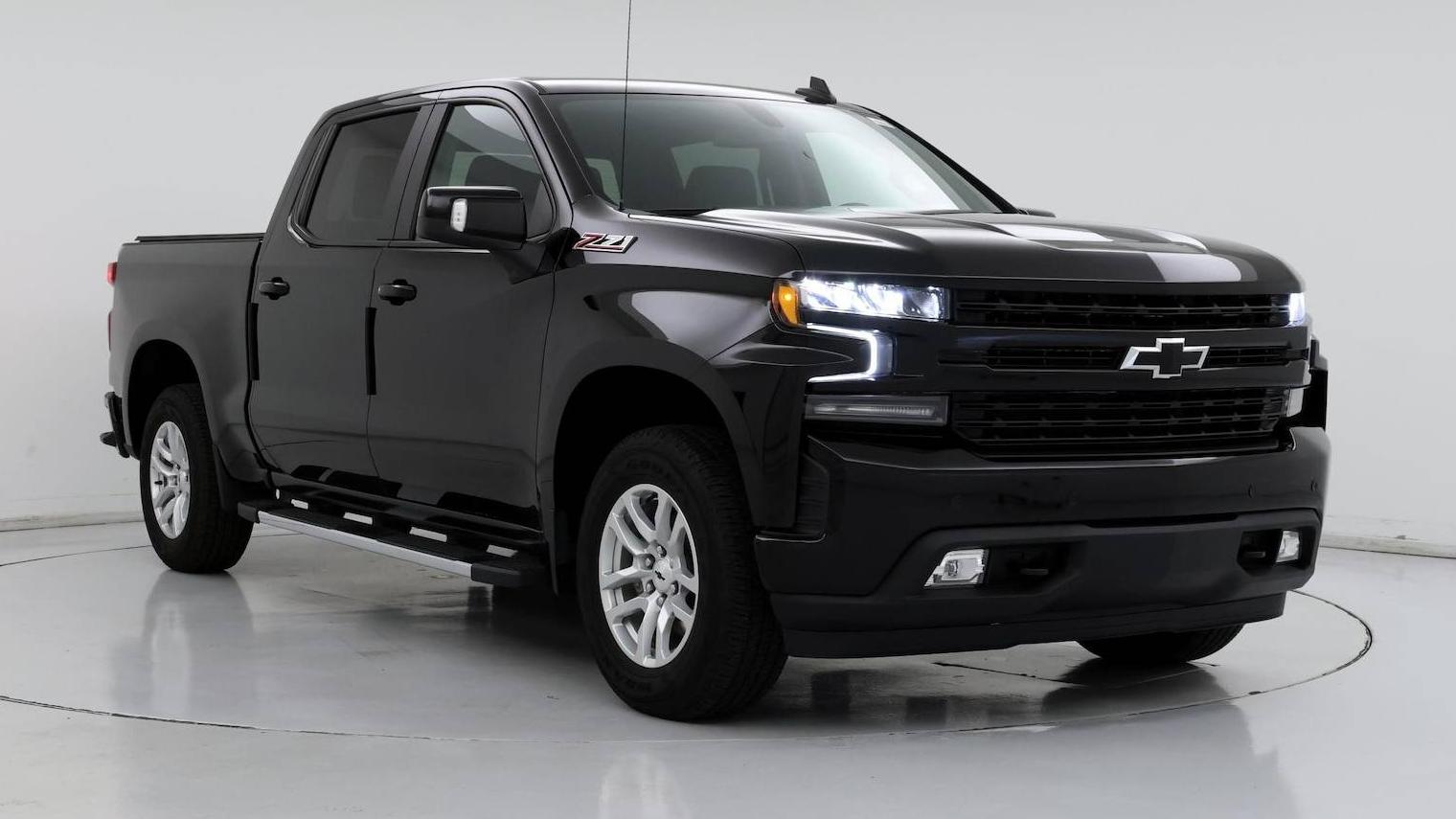 CHEVROLET SILVERADO 2020 1GCUYEED1LZ345007 image