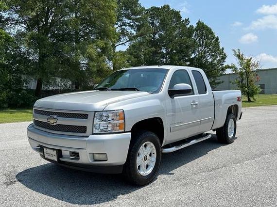 CHEVROLET SILVERADO 2011 1GCRKSE31BZ191183 image