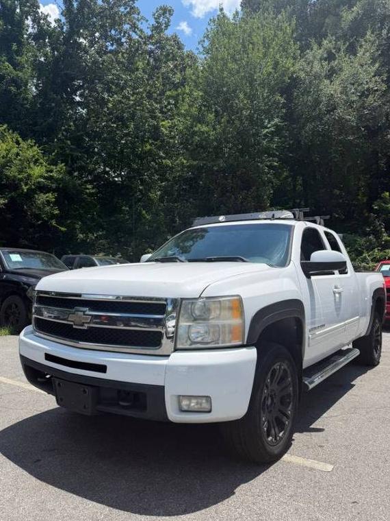CHEVROLET SILVERADO 2011 1GCRKTE36BZ417207 image