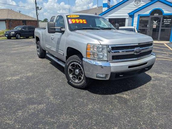 CHEVROLET SILVERADO 2011 1GCRKSE39BZ373407 image