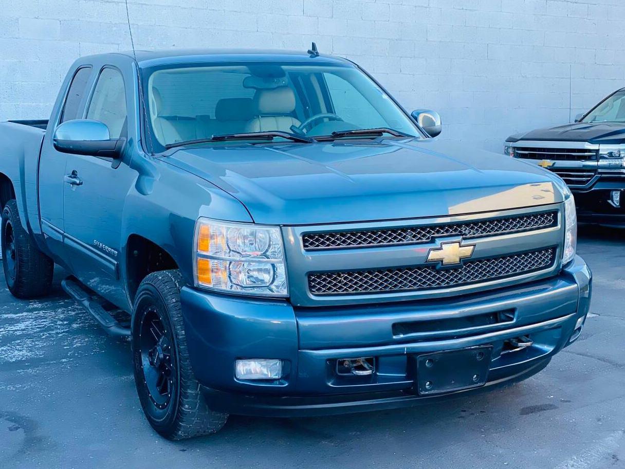 CHEVROLET SILVERADO 2011 1GCRKTE33BZ269016 image