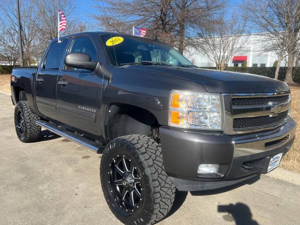 CHEVROLET SILVERADO 2011 3GCPKSE37BG241348 image