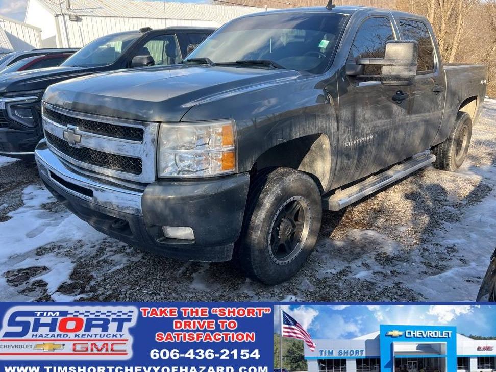 CHEVROLET SILVERADO 2011 3GCPKSE39BG104007 image