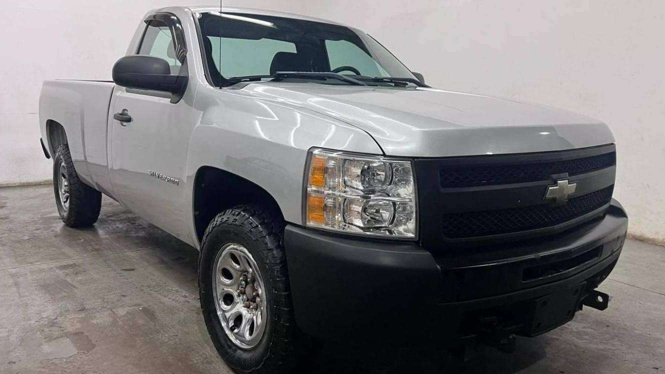 CHEVROLET SILVERADO 2011 1GCNKPE04BF115802 image