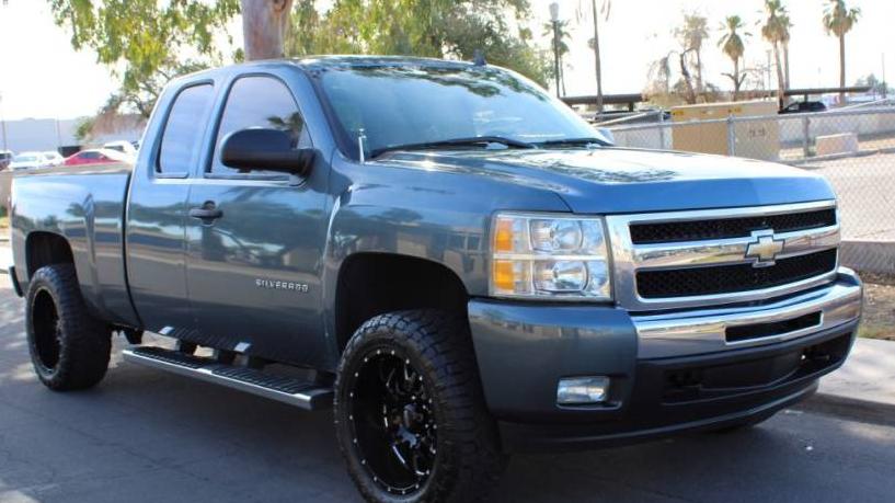 CHEVROLET SILVERADO 2011 1GCRCSE02BZ461508 image