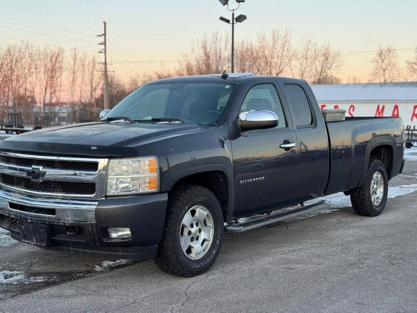 CHEVROLET SILVERADO 2011 1GCRKSE03BZ123537 image