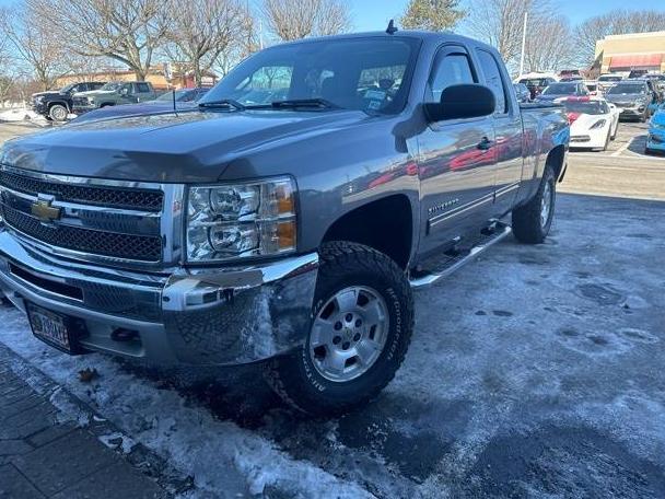 CHEVROLET SILVERADO 2013 1GCRKSE74DZ254461 image