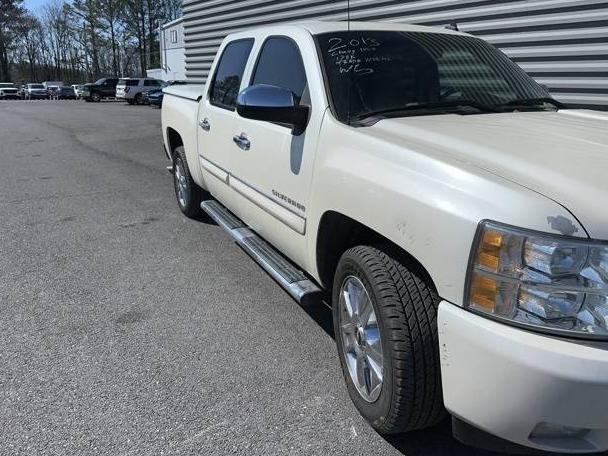 CHEVROLET SILVERADO 2013 3GCPCTE01DG268198 image