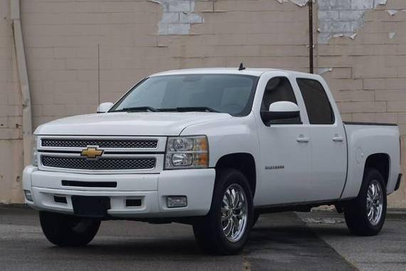 CHEVROLET SILVERADO 2013 3GCPKSE74DG121027 image