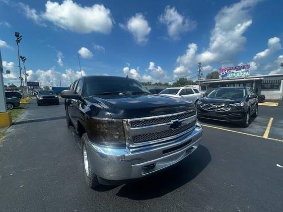 CHEVROLET SILVERADO 2013 1GCRKSE78DZ143413 image