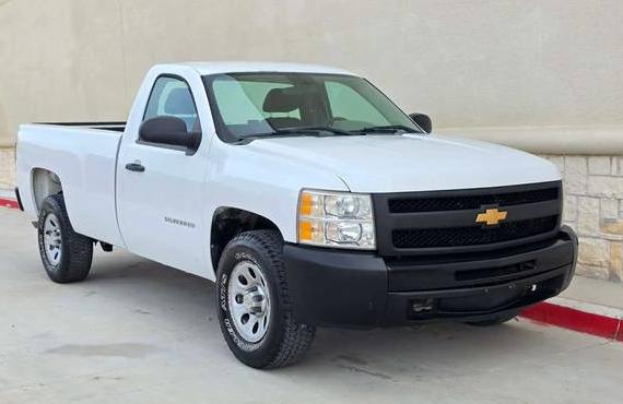 CHEVROLET SILVERADO 2013 1GCNCPE0XDZ106102 image CHEVROLET SILVERADO 2013 1GCNCPE0XDZ106102 image