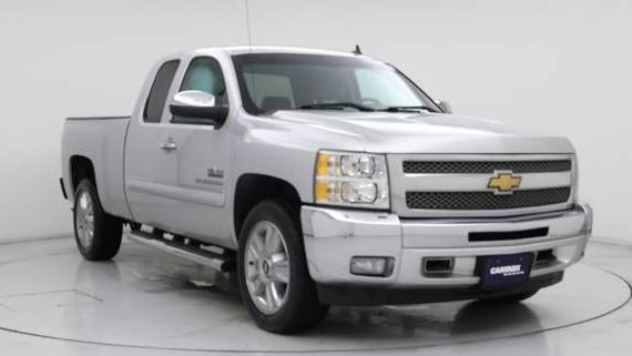CHEVROLET SILVERADO 2013 1GCRCSE04DZ255559 image