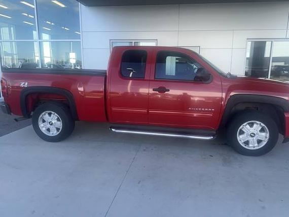 CHEVROLET SILVERADO 2010 1GCSKSE33AZ189533 image