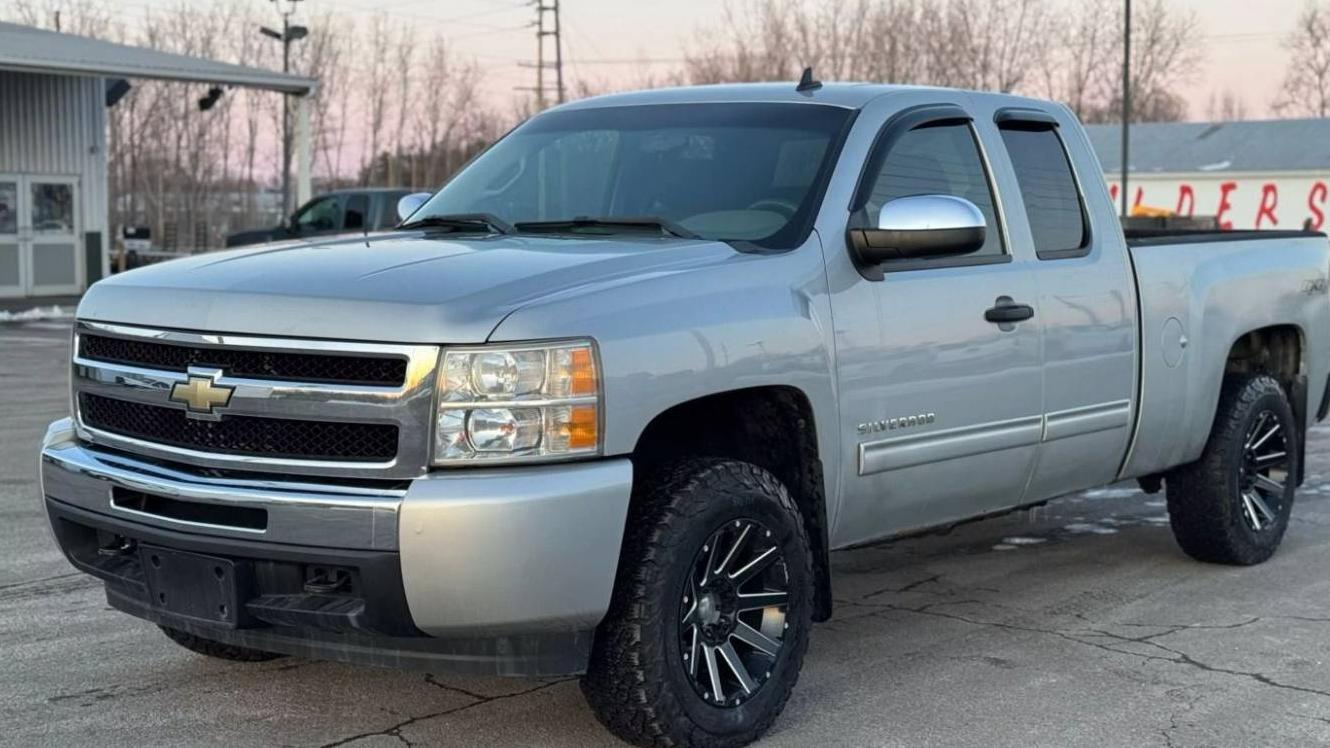 CHEVROLET SILVERADO 2010 1GCSKREA5AZ197219 image