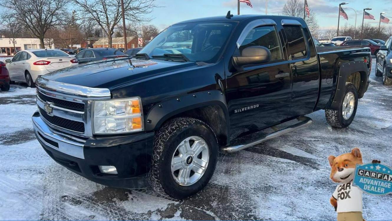 CHEVROLET SILVERADO 2010 1GCSKSE36AZ141170 image