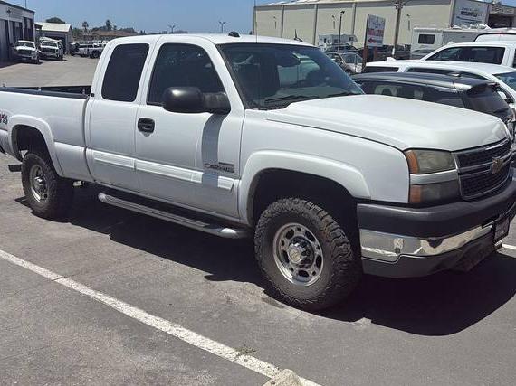 CHEVROLET SILVERADO 2005 1GCHK29255E156669 image