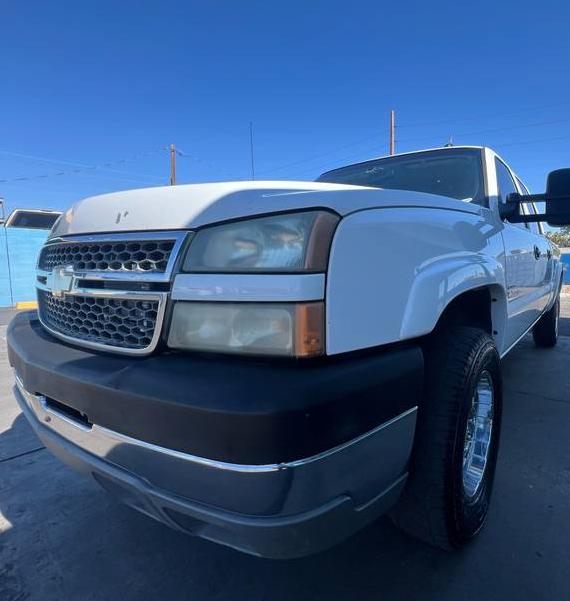 CHEVROLET SILVERADO 2005 1GCHC23245F871362 image