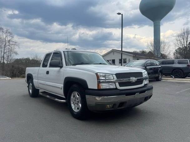 CHEVROLET SILVERADO 2005 2GCEC19T351143794 image