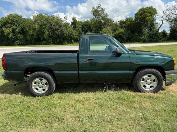CHEVROLET SILVERADO 2005 1GCEC14X95Z295435 image CHEVROLET SILVERADO 2005 1GCEC14X95Z295435 image