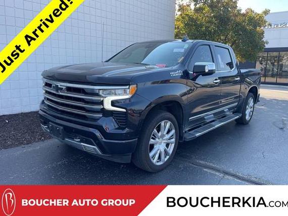 CHEVROLET SILVERADO 2022 1GCUDJET9NZ617060 image CHEVROLET SILVERADO 2022 1GCUDJET9NZ617060 image