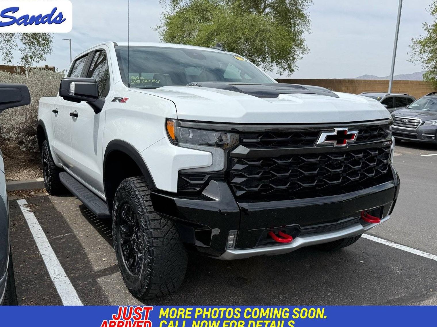 CHEVROLET SILVERADO 2022 3GCUDHEL3NG691681 image