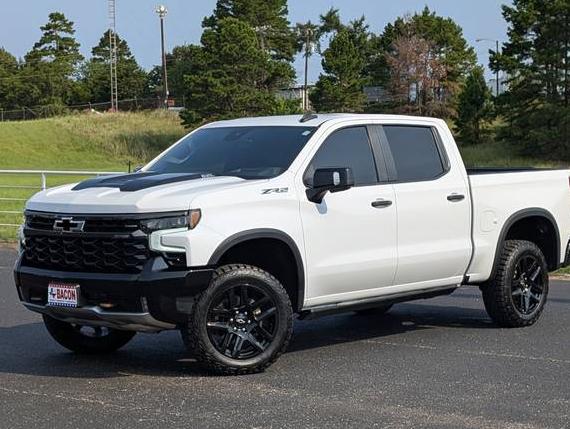 CHEVROLET SILVERADO 2022 3GCUDHEL5NG593851 image