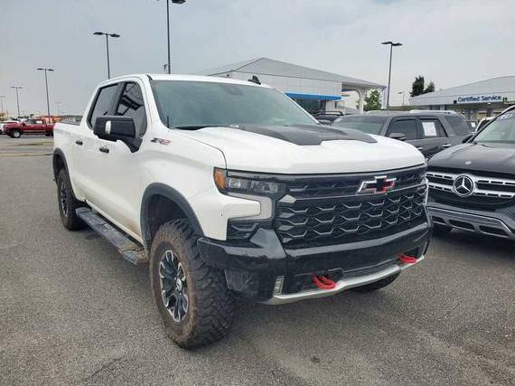 CHEVROLET SILVERADO 2022 3GCUDHEL5NG686708 image