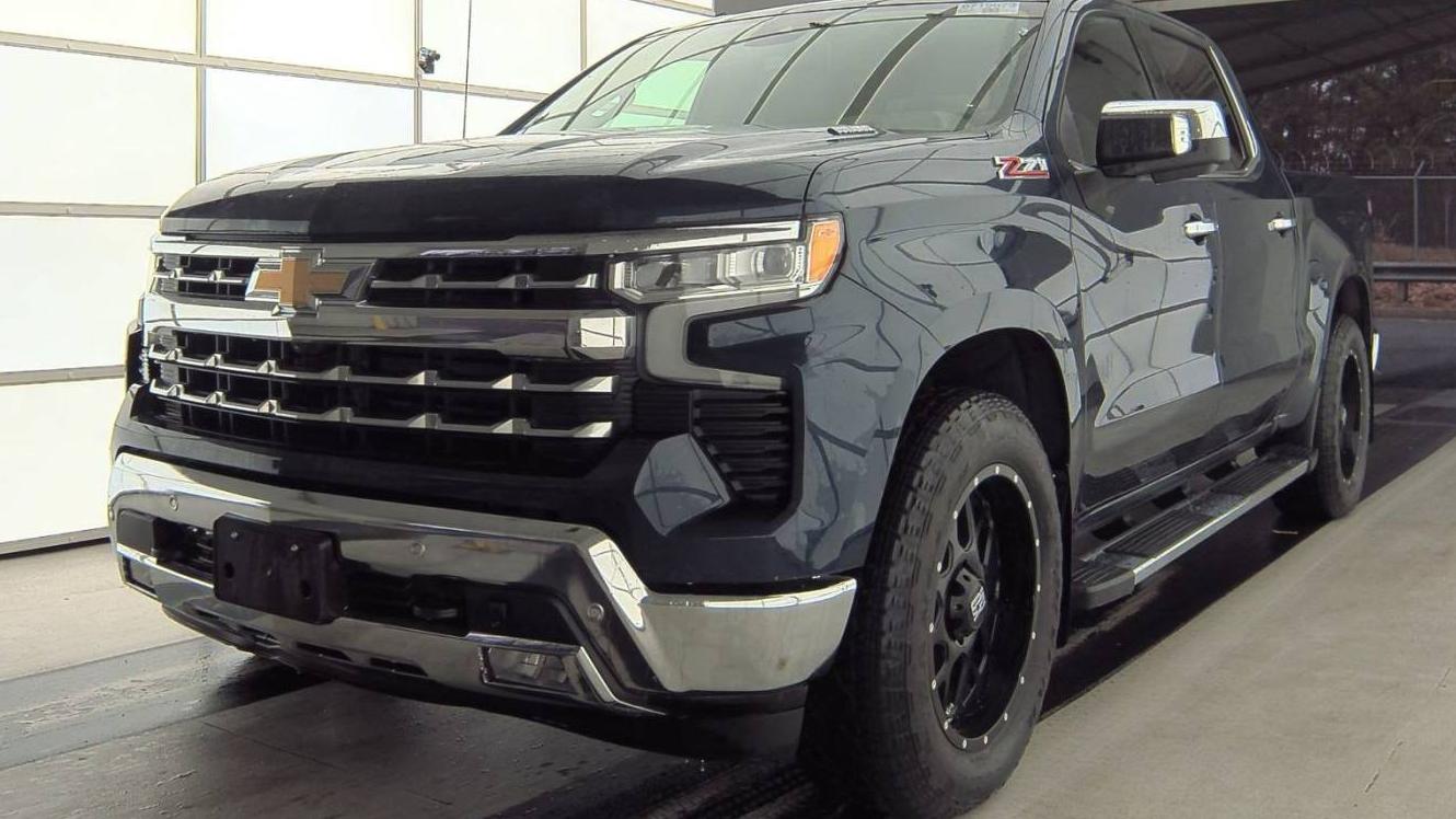 CHEVROLET SILVERADO 2022 1GCUDGETXNZ586470 image