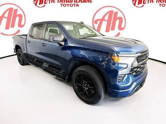 CHEVROLET SILVERADO 2022 1GCPABEK5NZ526905 image