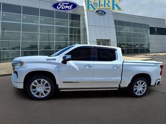 CHEVROLET SILVERADO 2022 1GCUDJELXNZ636586 image CHEVROLET SILVERADO 2022 1GCUDJELXNZ636586 image