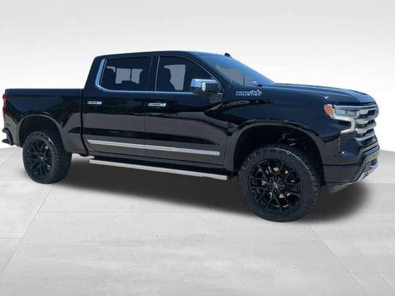 CHEVROLET SILVERADO 2025 1GCUKJEL1SZ171973 image
