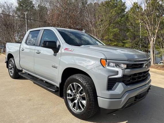 CHEVROLET SILVERADO 2025 1GCUKEE8XSZ153135 image CHEVROLET SILVERADO 2025 1GCUKEE8XSZ153135 image